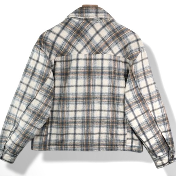 Ivory Blue Taupe Quilted Plaid Oversized Jacket - Picture 2 of 4